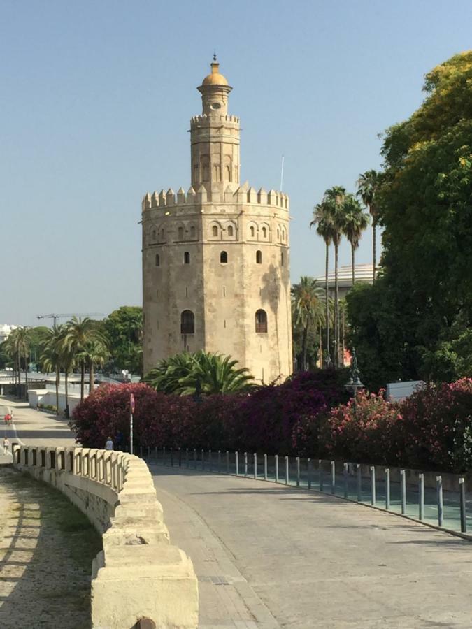 Апартаменты Betis A La Orilla Del Guadalquivir & Vistas A La Giralda Севилья Экстерьер фото