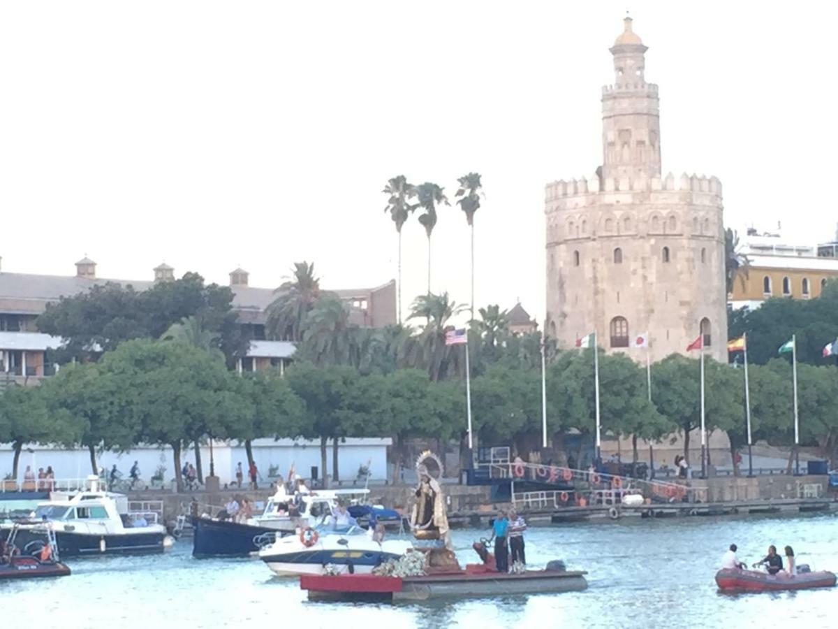 Апартаменты Betis A La Orilla Del Guadalquivir & Vistas A La Giralda Севилья Экстерьер фото