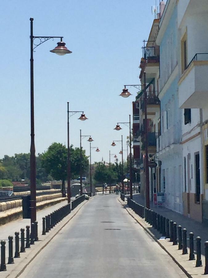 Апартаменты Betis A La Orilla Del Guadalquivir & Vistas A La Giralda Севилья Экстерьер фото